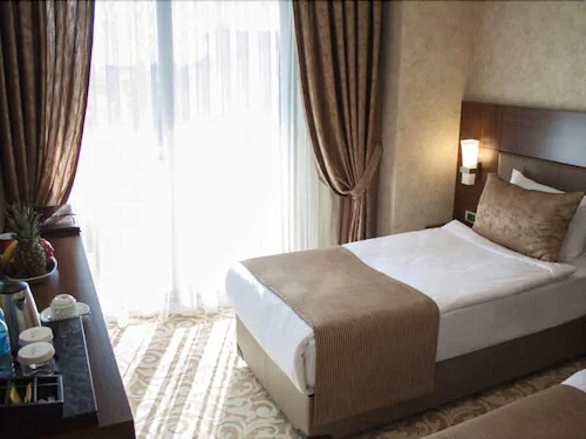 โกรุกเล โอรุช โฮเต็ล แอนด์ สปา Hotel บูร์ซา ภายนอก รูปภาพ